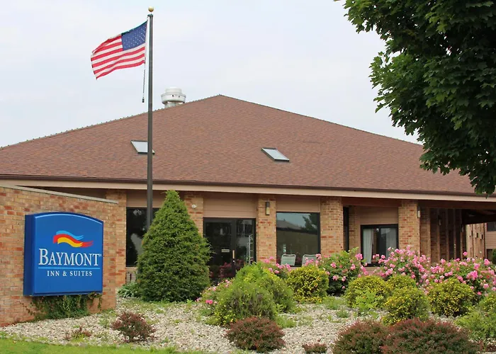 Baymont By Wyndham Battle Creek Downtown