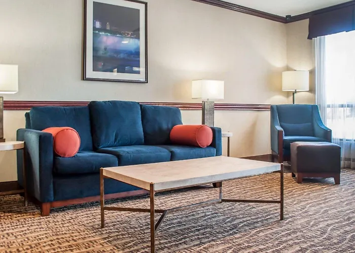 Quality Inn Near Walden Galleria Mall