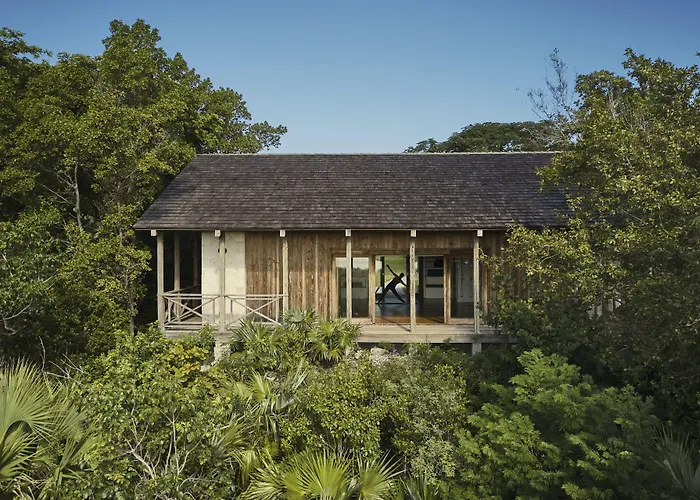 Como Parrot Cay Sandy Point