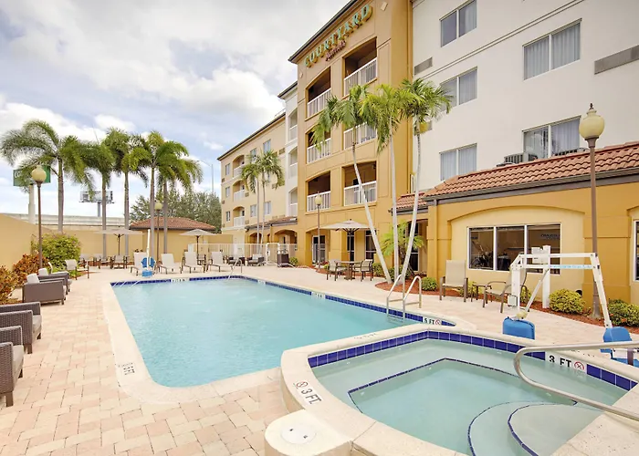 Courtyard By Marriott West Palm Beach Airport
