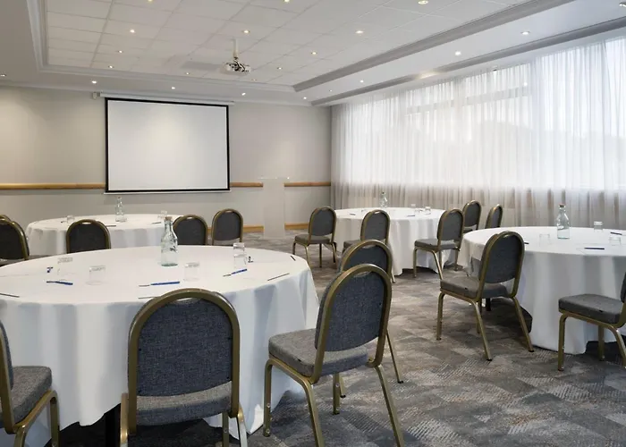Delta s By Marriott Edinburgh