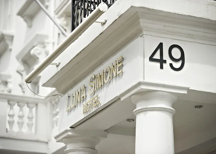 Luna And Simone Hotel London