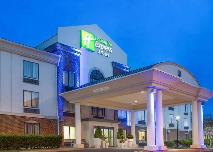 Holiday Inn Express & Suites By Ihg