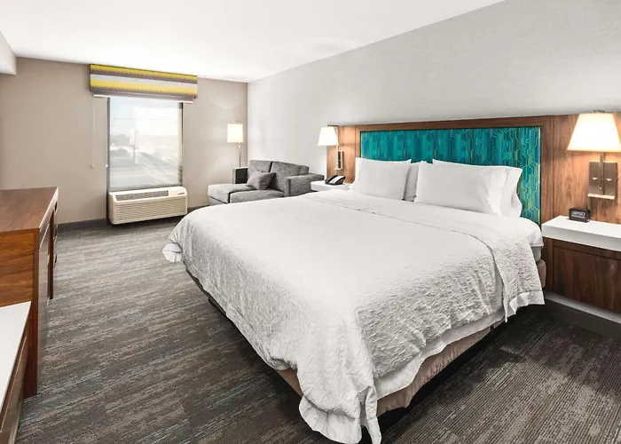 Hampton Inn