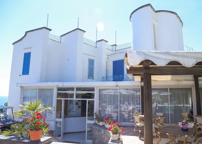 Hotel Loreley Serrara Fontana