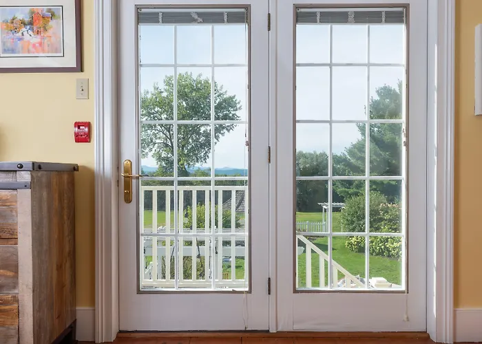 Strong House Inn