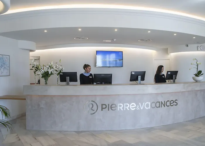 Hotel El Puerto by Pierre Vacances Fuengirola