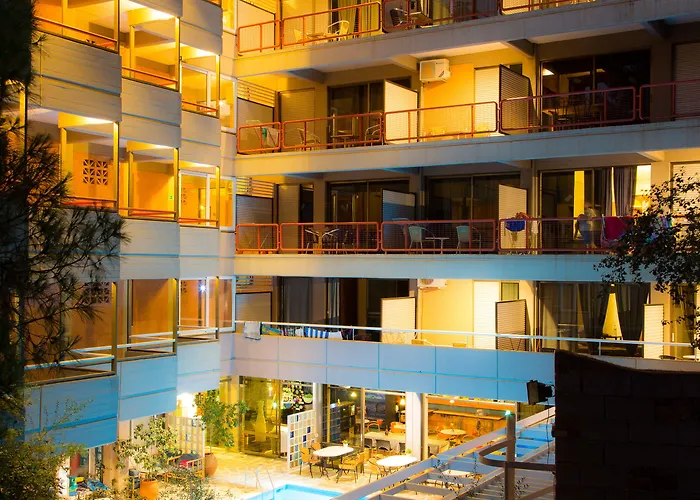 Apollonia Hotel Apartments Varkiza