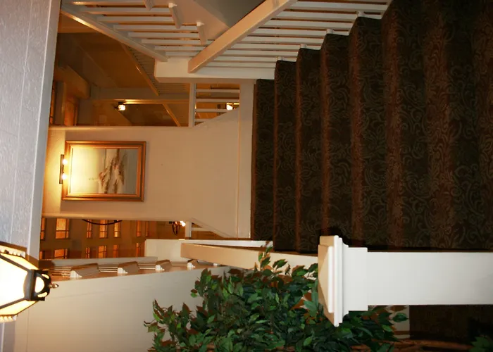 Provincetown Inn