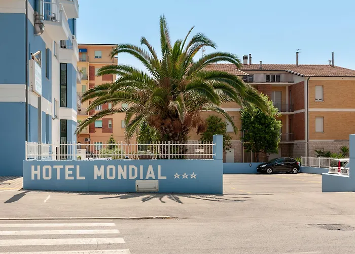 Hotel Mondial Porto Recanati