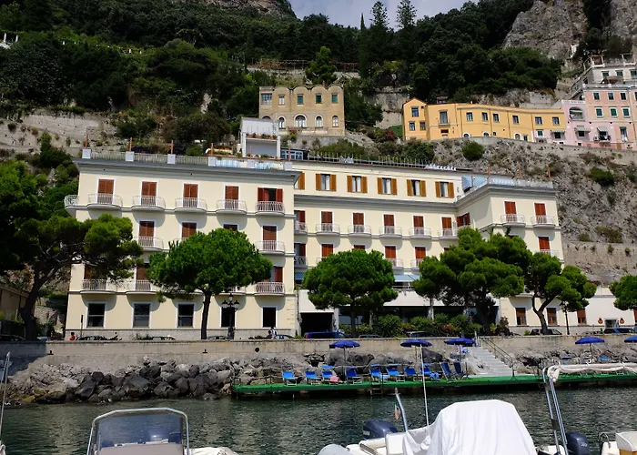 Hotel La Bussola Amalfi