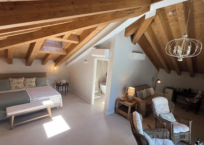 Hotel Villa Aurora Lezzeno