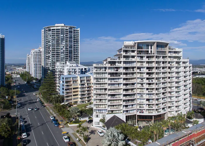 Broadbeach Savannah Resort