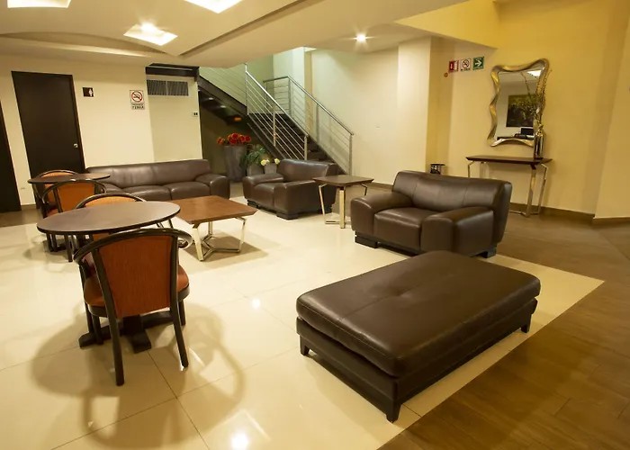Hotel Plaza Calzada Monterrey