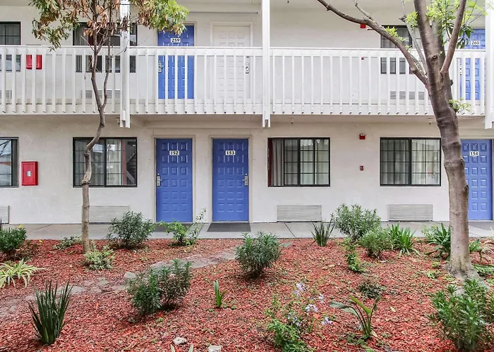 Motel 6-, Ca - North Monterey Area