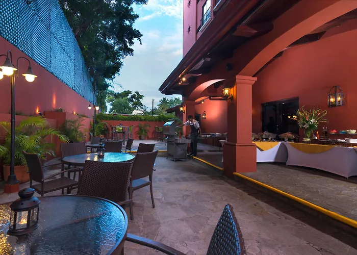 Courtyard By Marriott