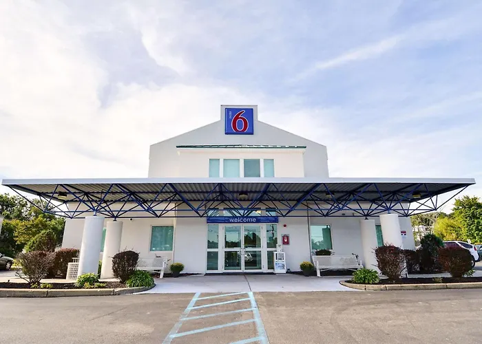 Motel 6-Tewksbury, Ma - Boston
