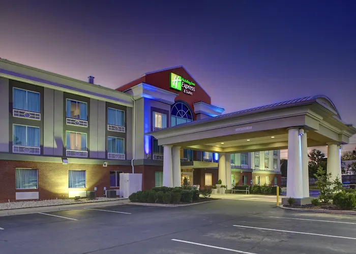 Holiday Inn Express & Suites By Ihg