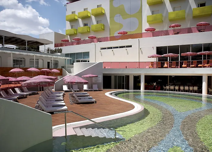 Semiramis, A Member Of Design Hotels Kifisiá