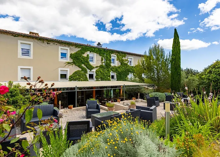 Logis Hôtel Le Gardon Collias