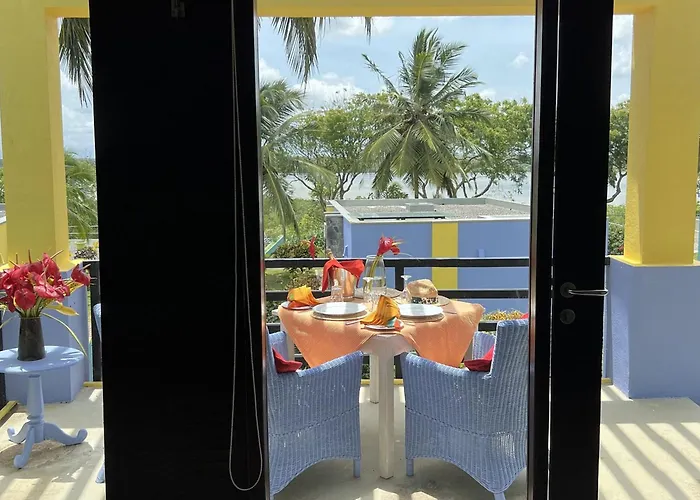 Buckingham Place Tangalle