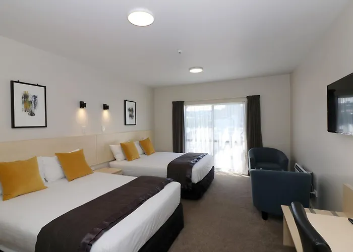 The Victoria Hotel Dunedin
