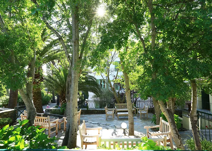 Hôtel Demeure Castel Brando