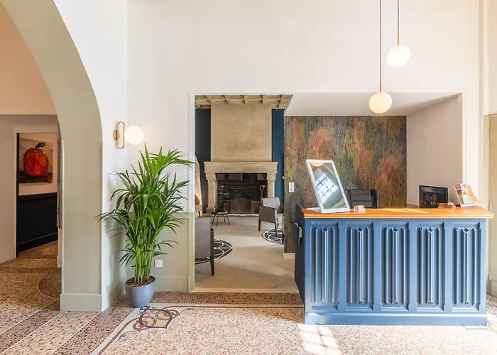 Hostellerie du Château des Fines Roches Châteauneuf-du-Pape