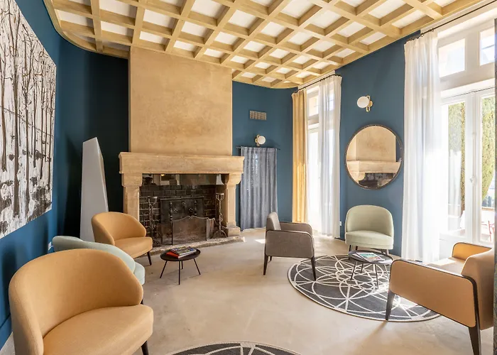 Hostellerie Du Chateau Des Fines Roches Châteauneuf-du-Pape