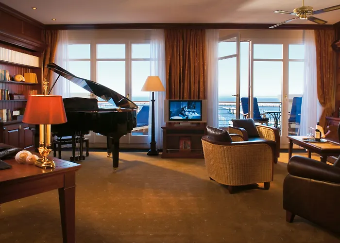 Yachthafenresidenz Hohe Duene Hotel Rostock