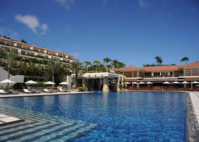 Kanucha Bay Hotel & Villas