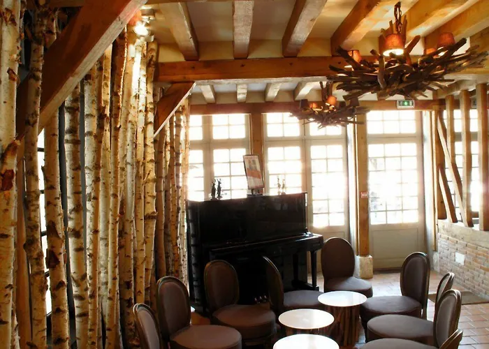 Hotel La Licorne & Spa Lyons-la-Forêt