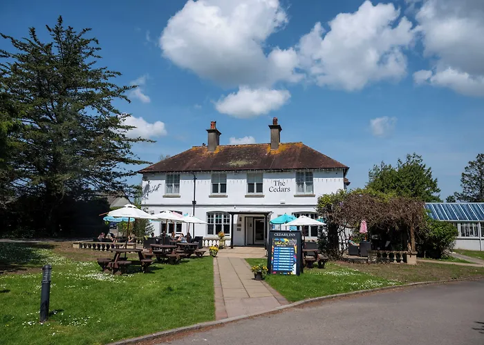 Cedars Inn By Greene King Inns