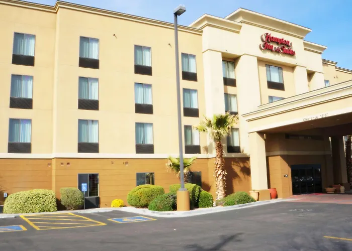 Hampton Inn & Suites Kingman