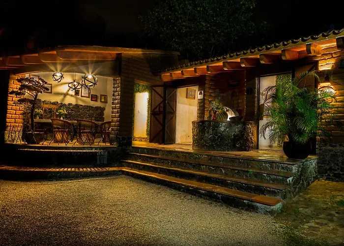 Hostal De La Luz - Spa Holistic Resort Tepoztlan