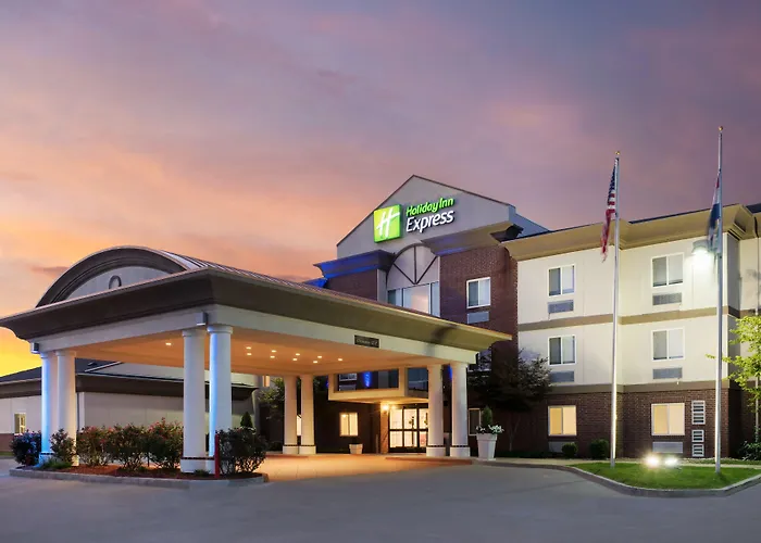 Holiday Inn Express Warrenton By Ihg