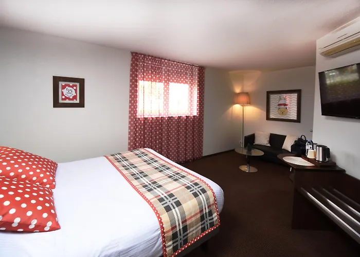 Logis Boutique Hotel Novalis Gradignan