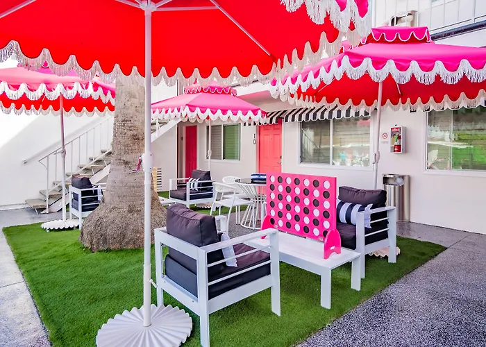 Santa Monica Hotel