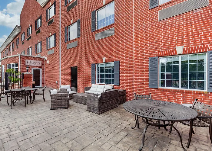 Clarion Pointe