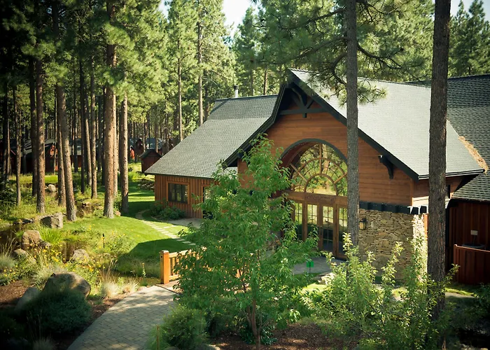 Fivepine Lodge