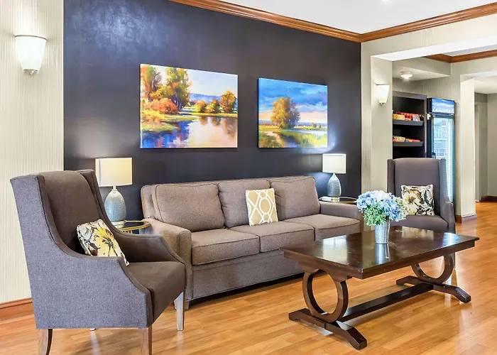 Best Western Legacy Inn & Suites Beloit/South Beloit