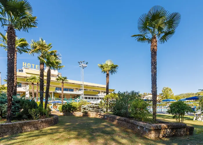 Hotel Country Club