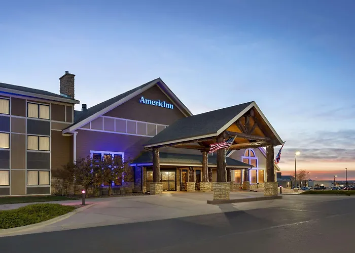 Americinn By Wyndham Near University Of Wyoming