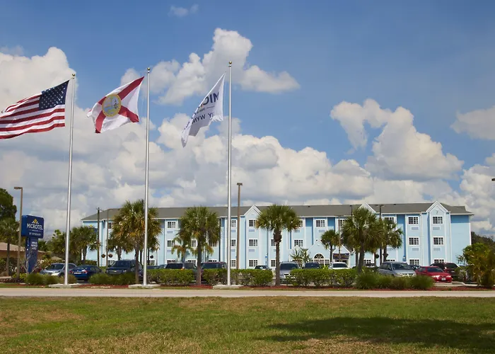 Microtel Inn & Suites By Wyndham Port Charlotte Punta Gorda