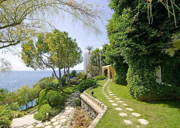 Korumar Hotel Deluxe Kuşadası