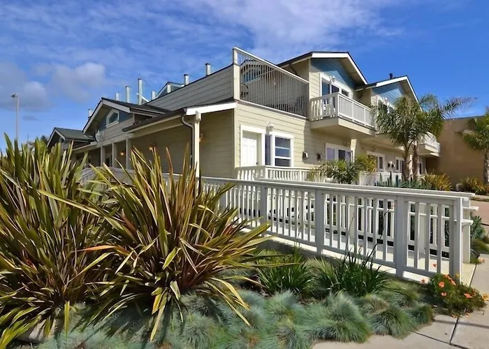 On The Beach Bed And Breakfast Cayucos