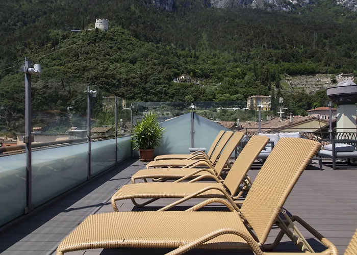 Hotel Antico Borgo Riva del Garda