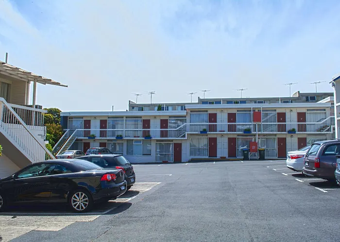 Alexander Motor Inn