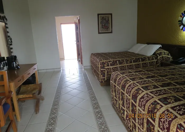 Hotel Mision Santa Maria San Quintin