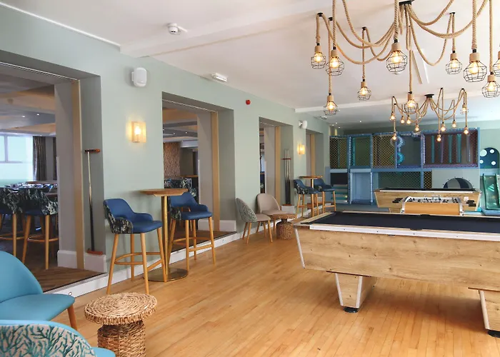 Esplanade Hotel New Quay